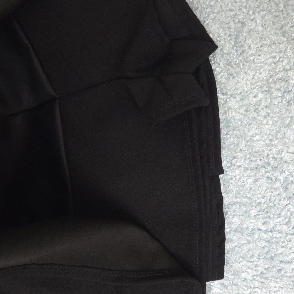 NWT Black Women's Ruffle Skort - Picture 2 of 5